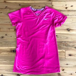 V-neck Nike dri-fit workout tee